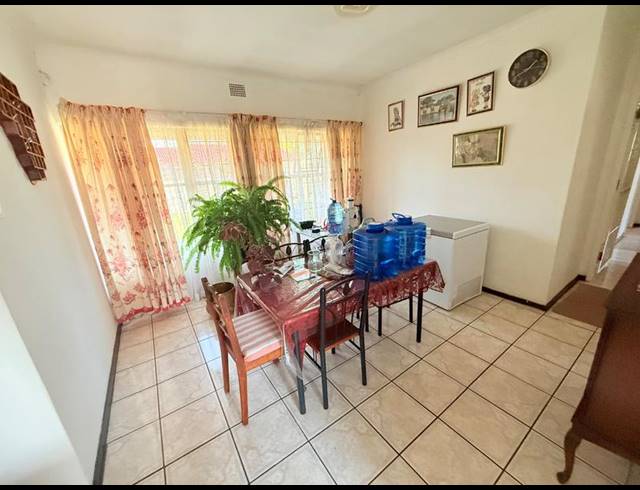3 BEDROOM HOUSE FOR SALE IN VANDERBIJLPARK CE 5